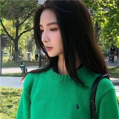 AI短剧生成效果：都市情感题材对话场景镜头